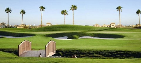 Hacienda del Álamo golf course, school and driving range