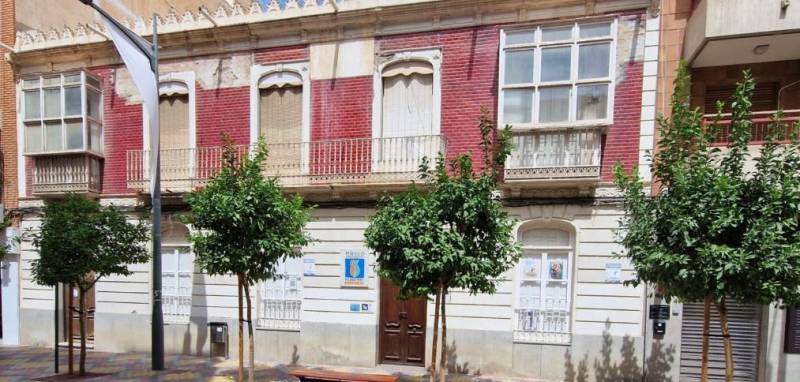 Águilas breathes new life into century-old Post Office