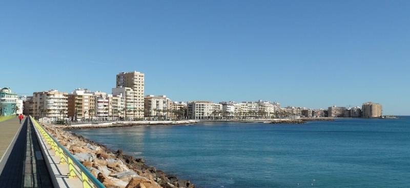Dutch woman goes on stabbing spree in Torrevieja restaurant