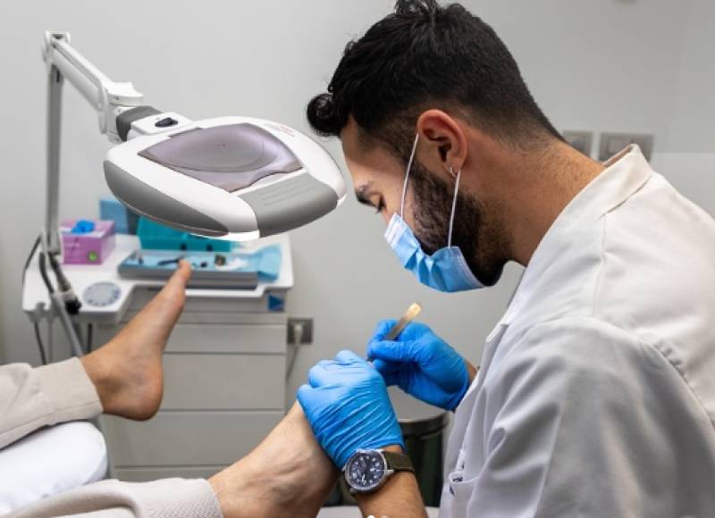 Step into comfort with Clínica Impulso