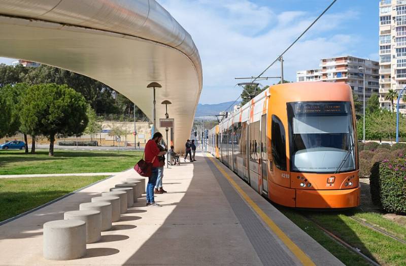 Alicante's Tram and bus fares are going up, but there's good news for pensioners