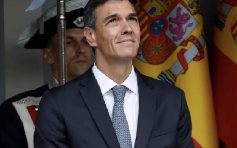 National Day parade in Madrid overshadowed by boos, Ceuta crisis and looming election